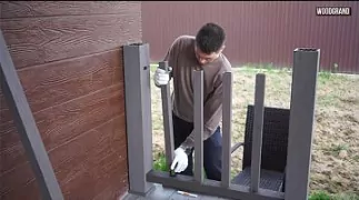 Подготовили видео с правилами и советами по монтажу ограждения из ДПК для террасы (этапы, нюансы, секреты)